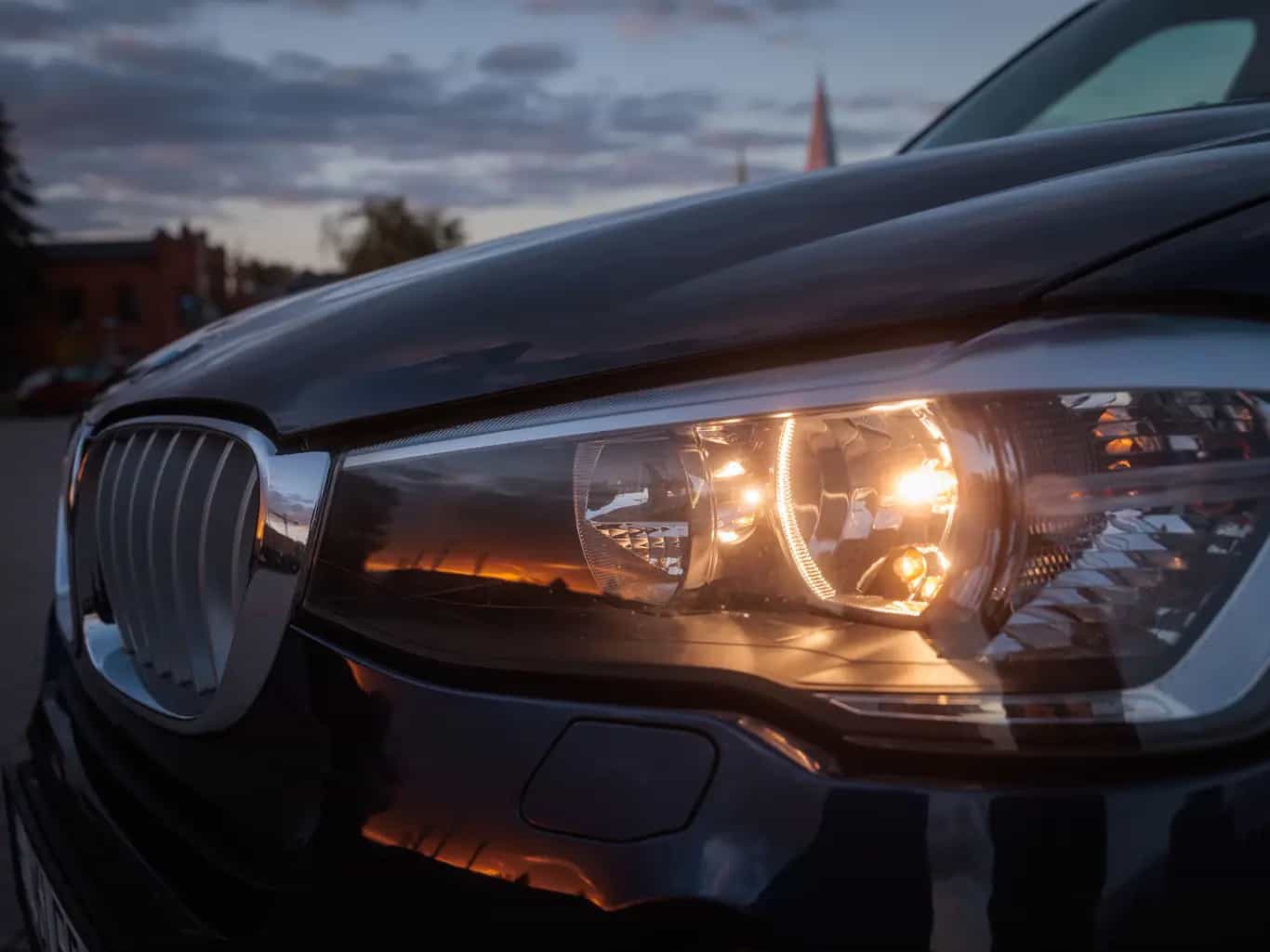 Zdjęcie samochodu BMW X3 xDrive 20d numer 39