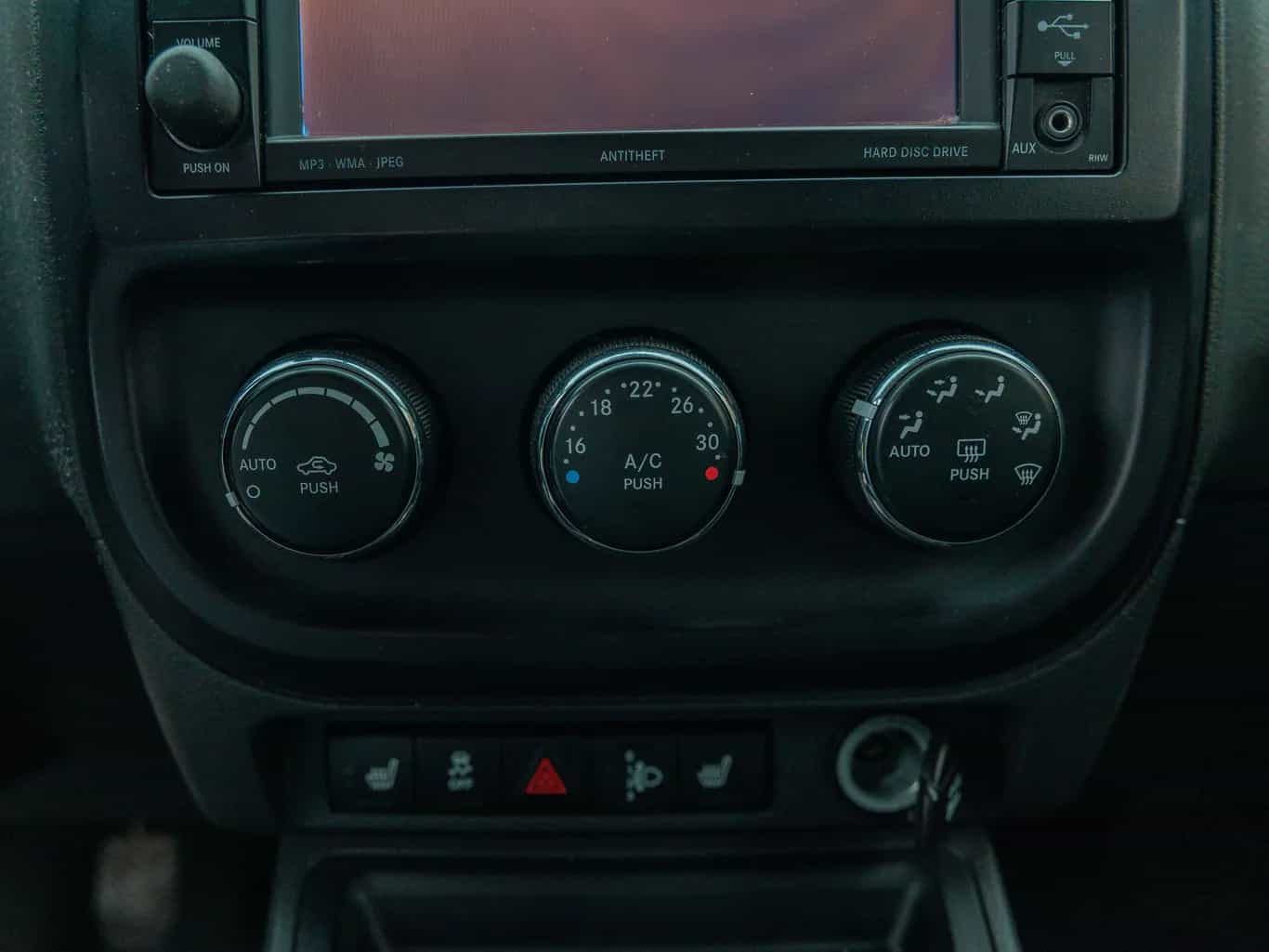 Zdjęcie samochodu Jeep Compass 2.2 CRD 4x4 Limited numer 21