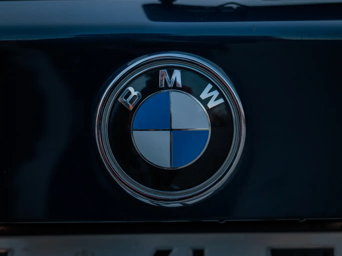 Zdjęcie samochodu BMW X3 xDrive 20d numer 13