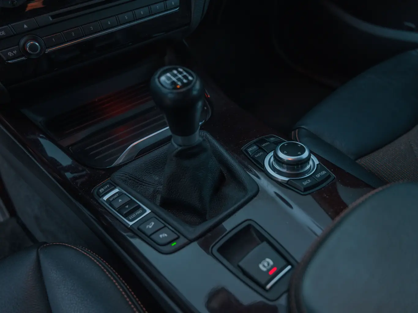 Zdjęcie samochodu BMW X3 xDrive 20d numer 22