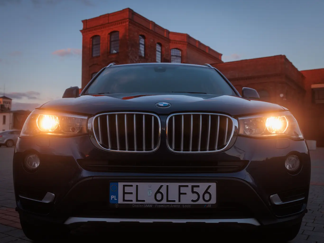 Zdjęcie samochodu BMW X3 xDrive 20d numer 37