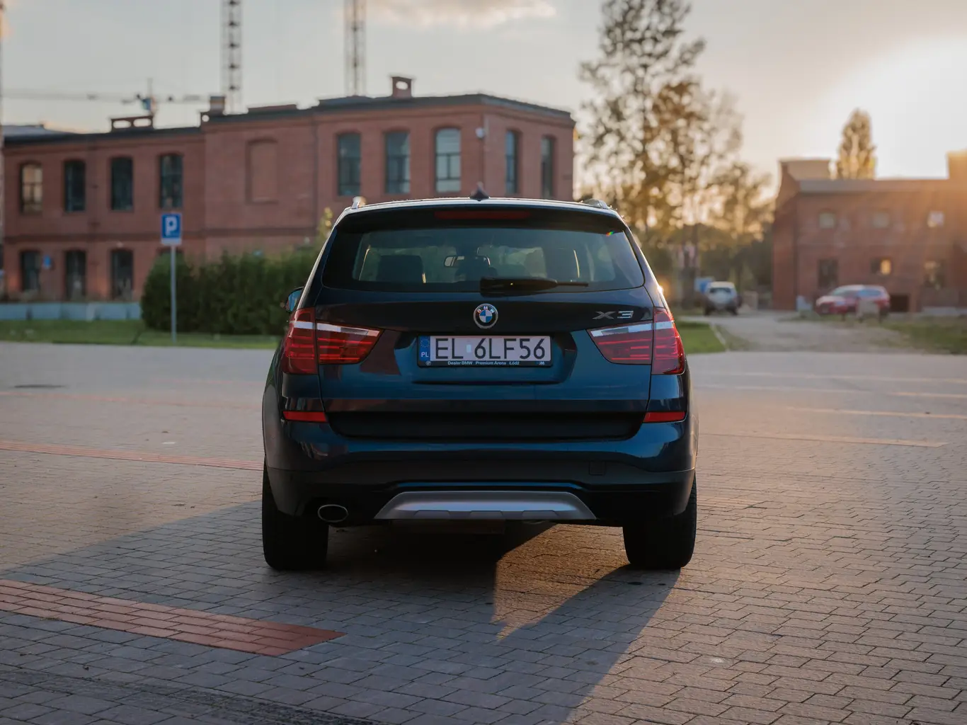 Zdjęcie samochodu BMW X3 xDrive 20d numer 5